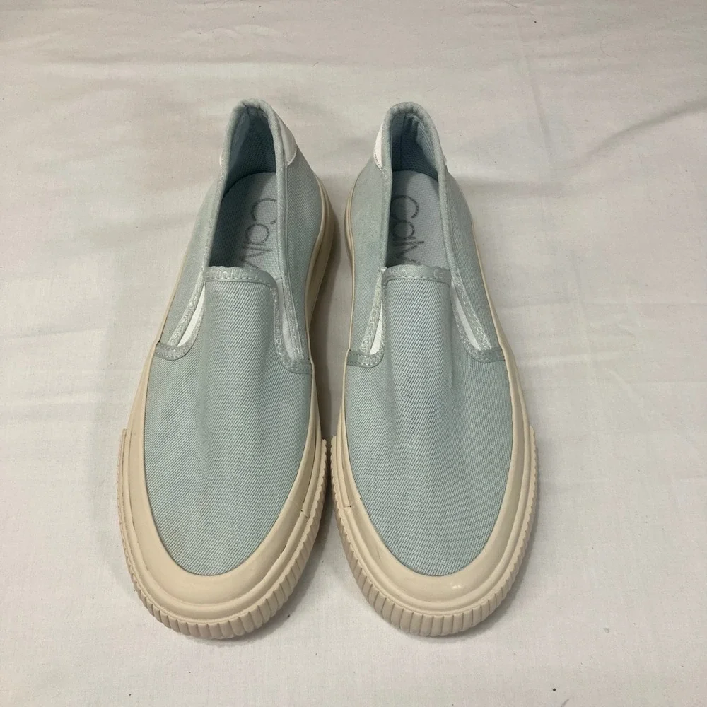 Calvin Klein KCPAILY Womens 7 Light Mint Green Slip On Sneakers Shoes Never Worn